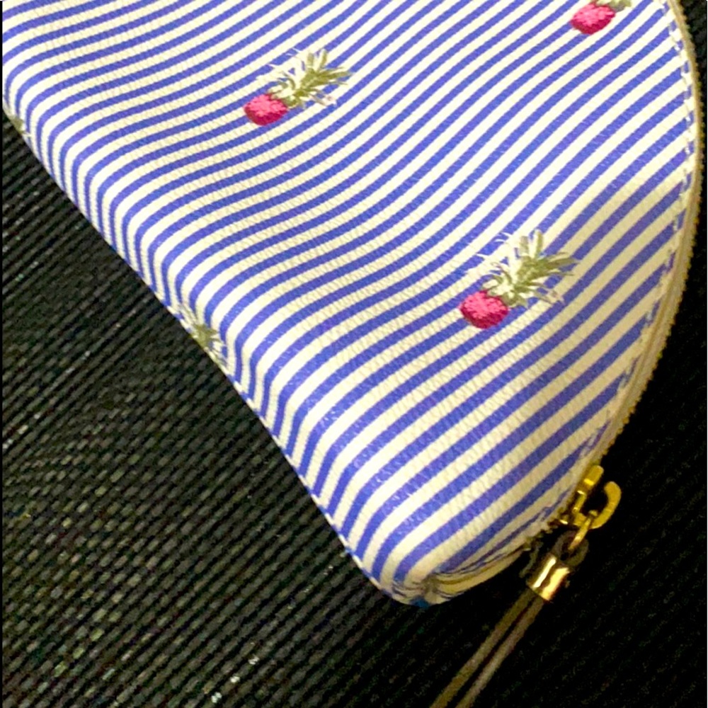 Banana republic pineapple tote